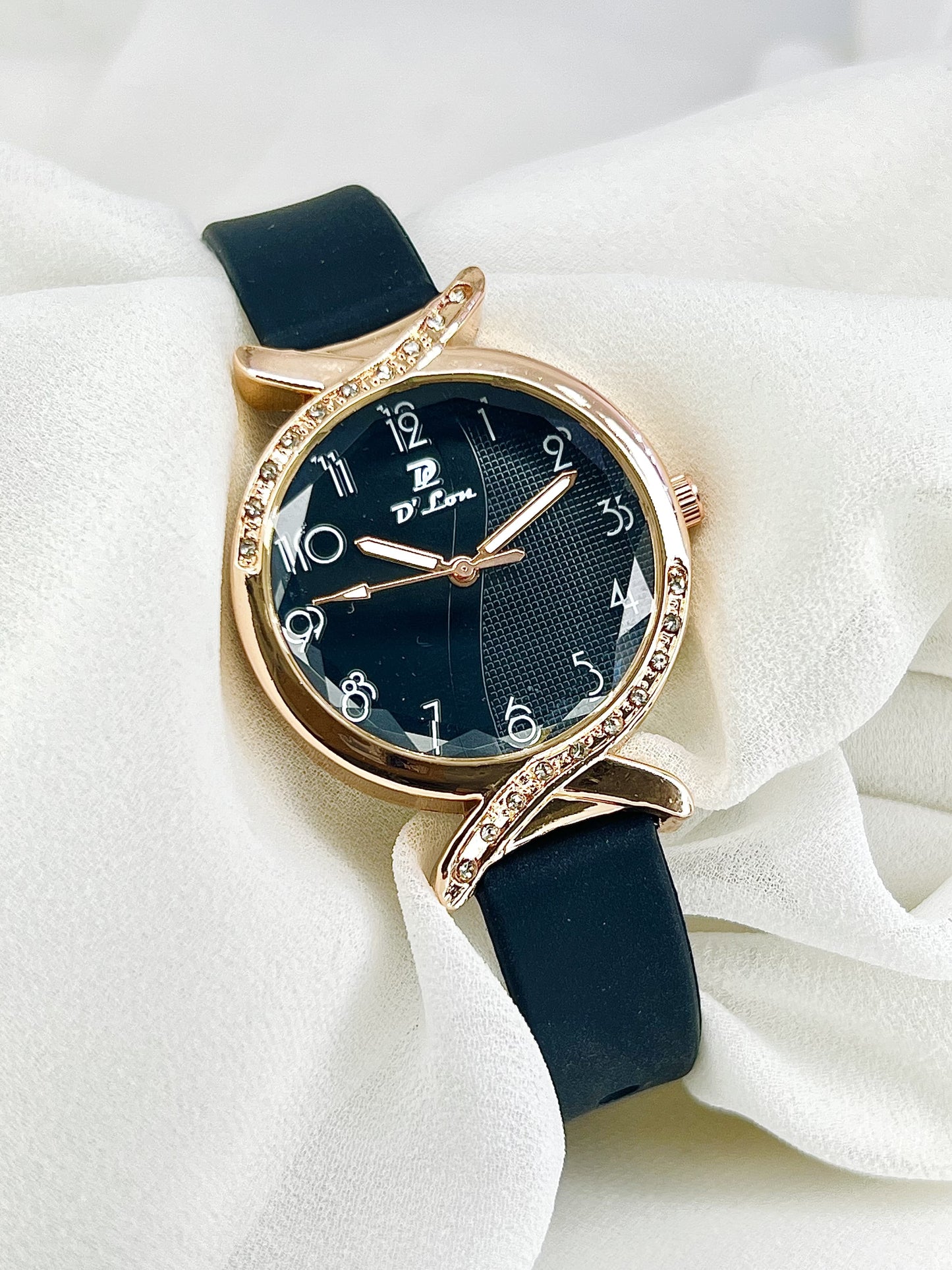 ✨ Ladies Fancy Strap Collection ✨
