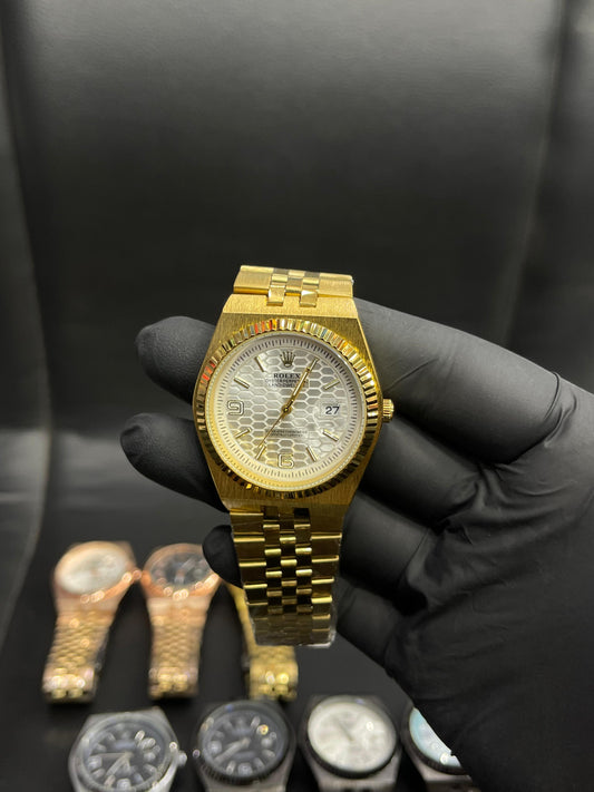 ⌚ LAND-DWELLER ⌚