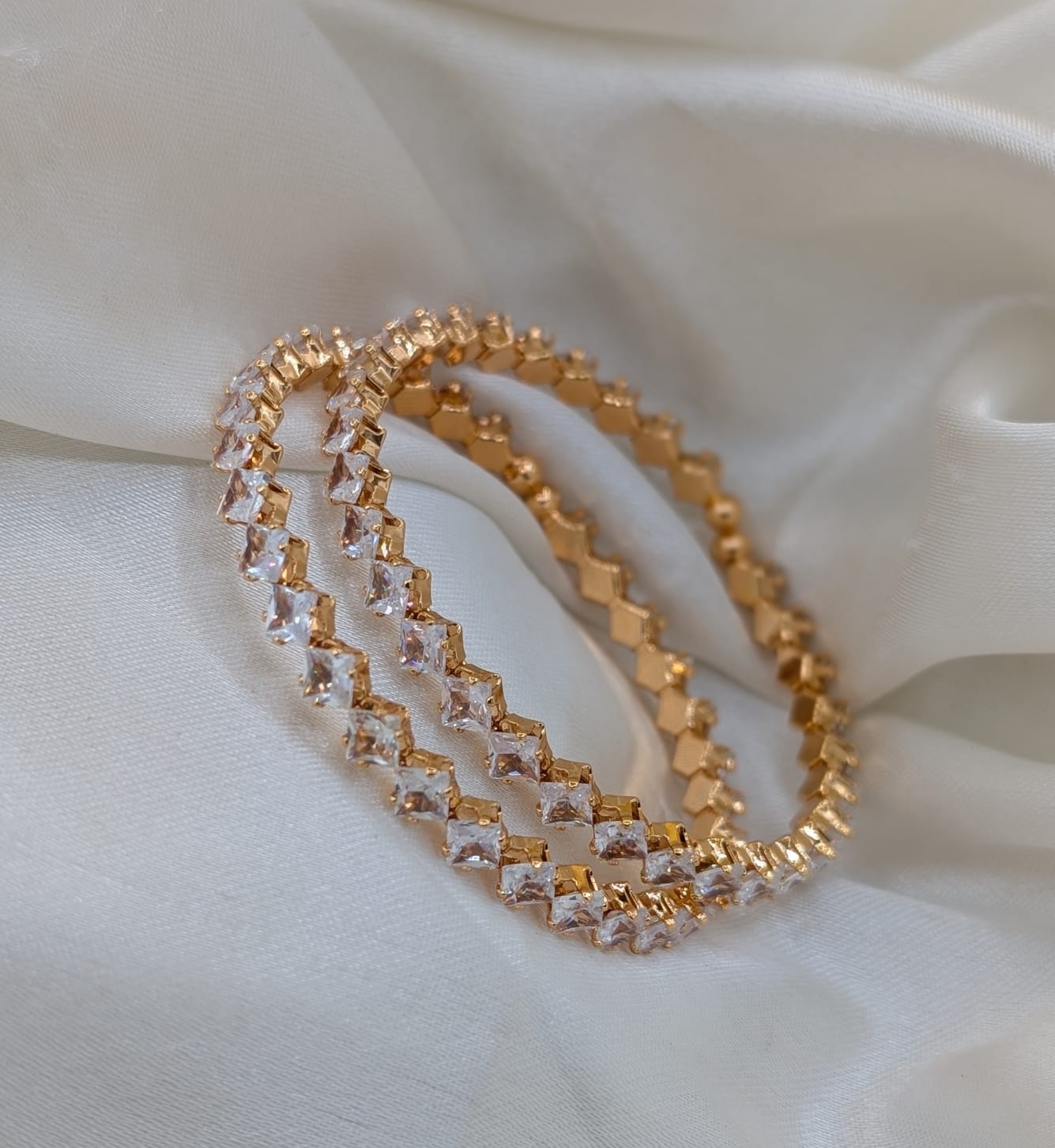 ✨ Gold Plated 2 Piece Bangle Set ✨