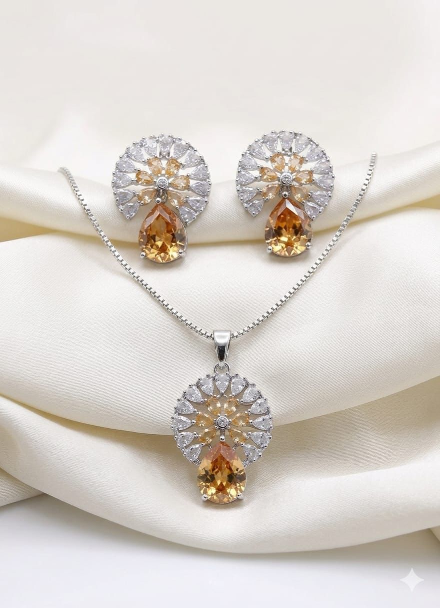 ✨ New Fancy Zarkon Locket Chain Set ✨