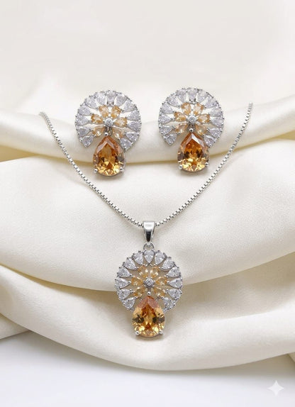 ✨ New Fancy Zarkon Locket Chain Set ✨