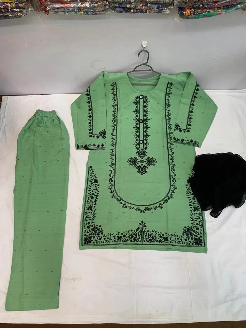 ✨ New Arrival – Cotton Lawn Embroidered 3 Pcs Multicolor Set ✨