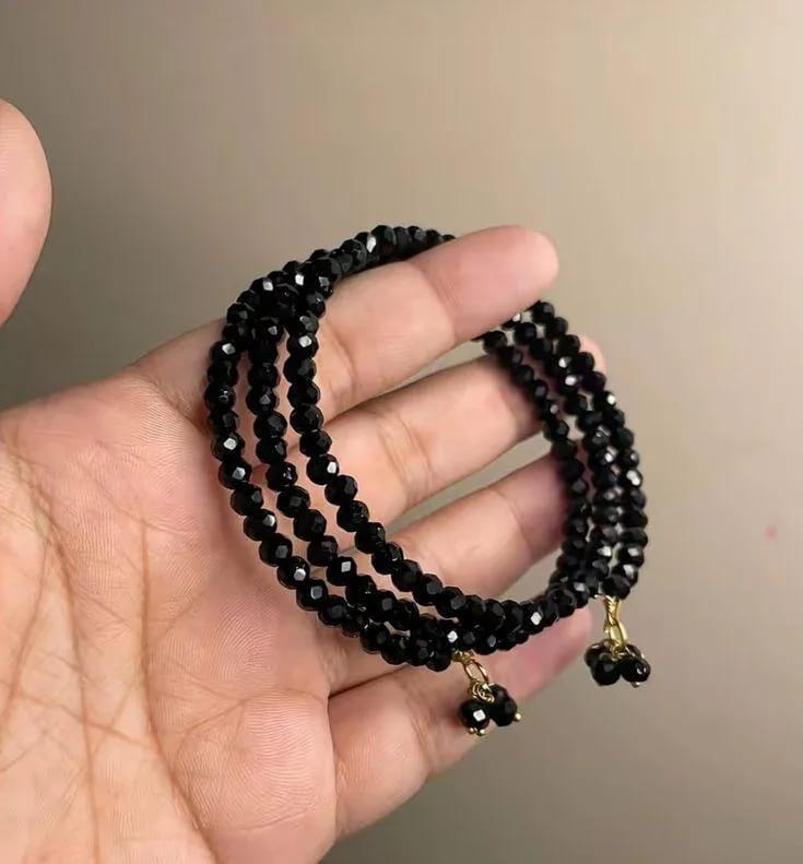 ✨💎 Crystal Beaded Bracelet – Black Multicolor Elegant Design 💎✨
