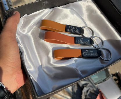 🔑 Customized Metal & Leather Keychain 🔑
