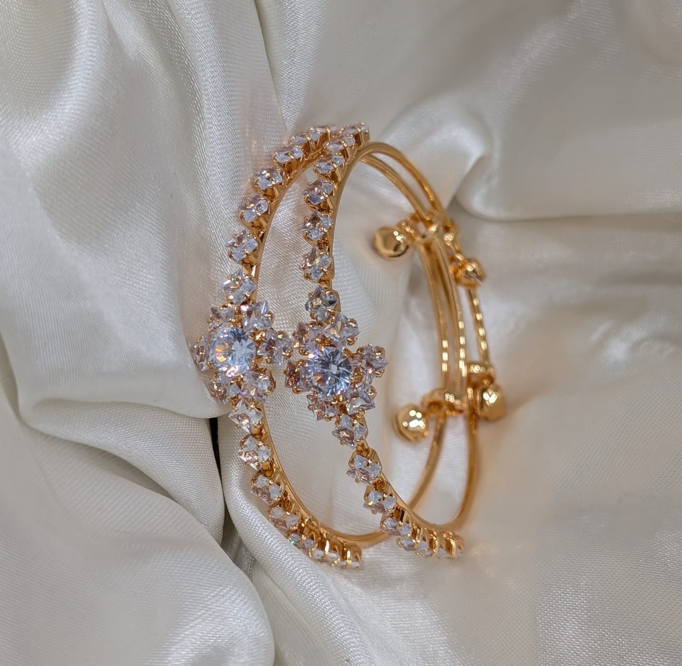 ✨💛 Gold Plated 2 Piece Bangle Set 💛✨